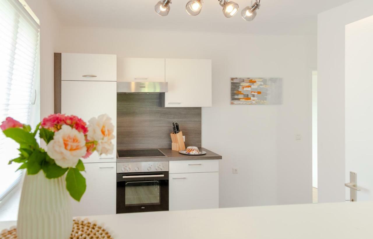 Haus Elisabeth Apartment Seeboden Bagian luar foto